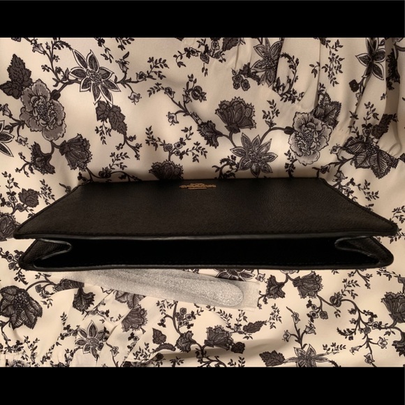 Coach black cross grain wristlet - Picture 4 of 5